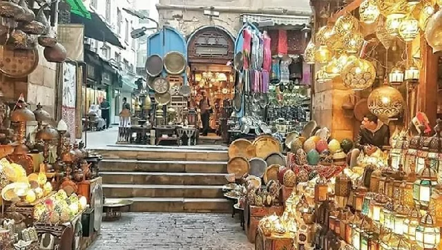 خان الخليلي - المناطق السياحية في القاهرة