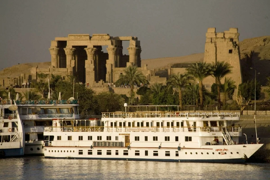 رحلات الاقصر واسوان نايل كروز في مصر