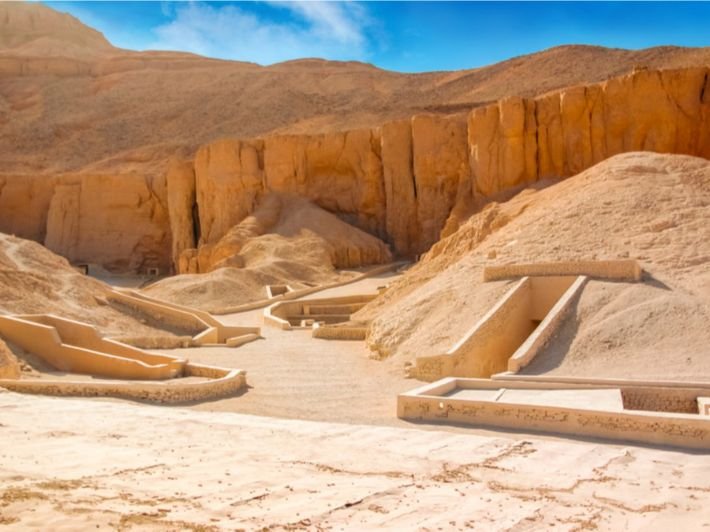 وادي الملوك في مصر- الاماكن السياحية في الاقصر